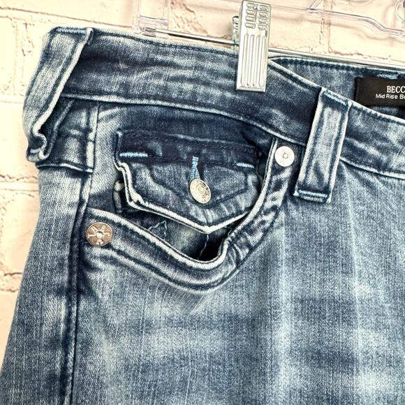 NEW True Religion Wms Becca Mid Rise Flap Pocket Denim Bootcut Jeans Size 32 - Picture 6 of 10
